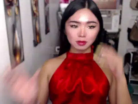 Snapshot of voganmarie chatting on 07/07/26, 07:23 voganmarie online show from 07/07/26, 07:23