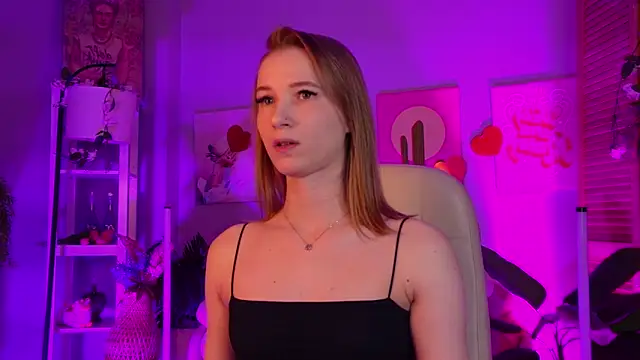 Megan Rodgers online show from 03/10/26, 05:40