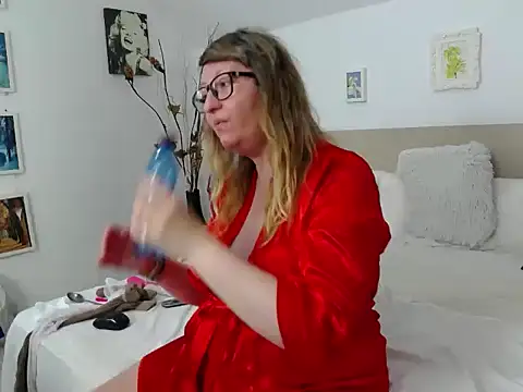 OlgaPavlova online show from 05/17/26, 12:23