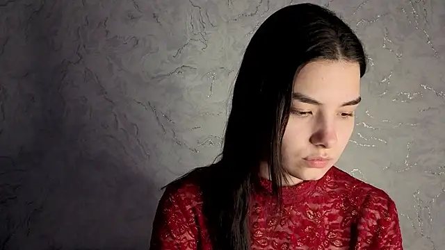 Laura Sunday online show from 02/02/26, 11:31