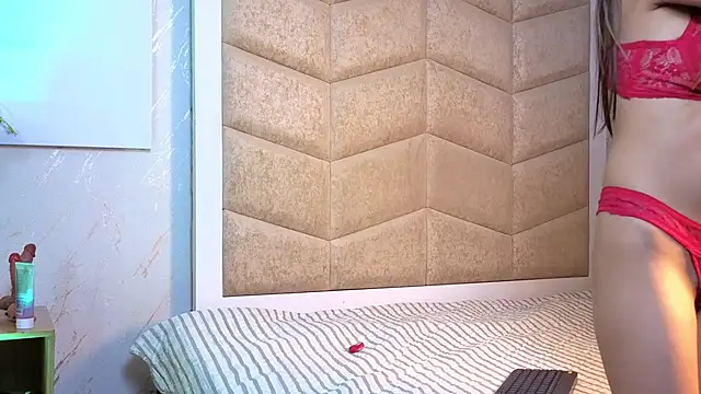 AfroditaWild online show from 02/10/26, 05:00