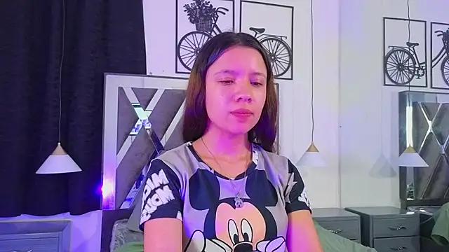 Hannah stuart online show from 03/07/26, 02:03