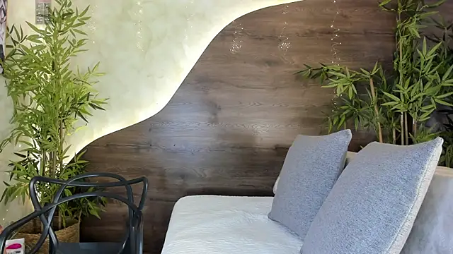 Snapshot of ali_miko chatting on 01/07/26, 11:45 ali miko online show from 01/07/26, 11:45