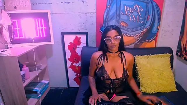 Indianzaraxxx online show from 04/16/26, 05:58