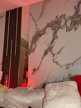 BellaHarpeer online show from 04/16/26, 09:39