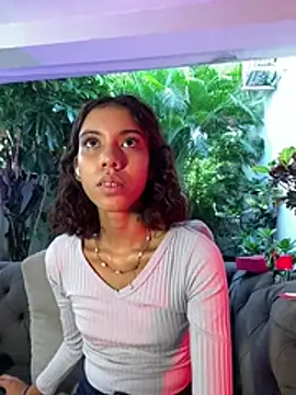 BellaHarpeer online show from 05/30/26, 08:06