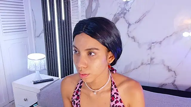 BellaHarpeer online show from 07/29/26, 07:23