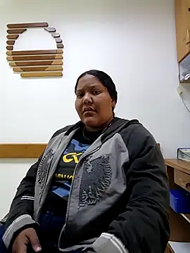 VaneandRossy online show from 02/16/26, 12:12