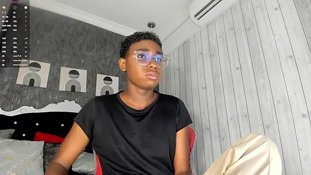 teylor lovee online show from 03/05/26, 08:16