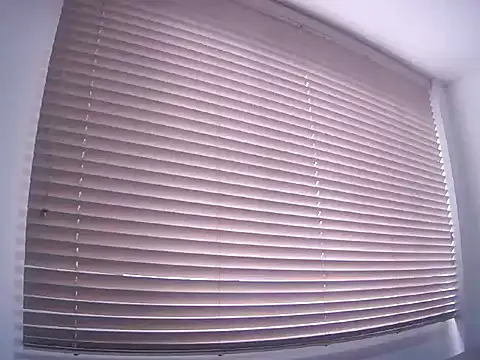 Fernanda andrew online show from 04/18/26, 03:05