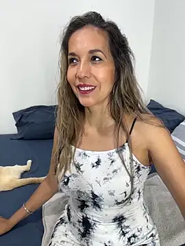 sandrafarrely online show from 04/27/26, 07:39