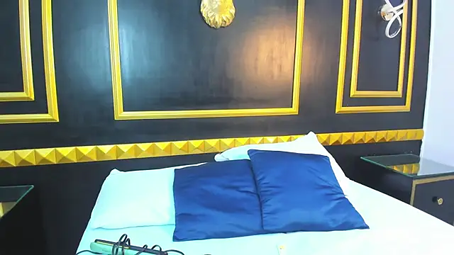 madison saenzz online show from 04/24/26, 07:27