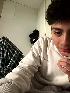 hungspanishtwink online show from 01/07/26, 11:56