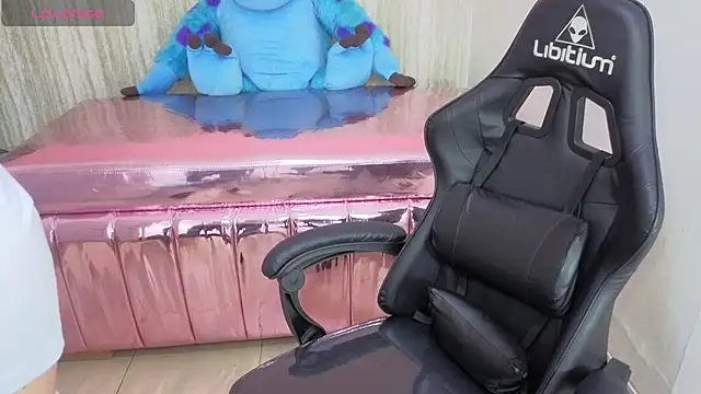 eva smit t online show from 03/11/26, 02:06