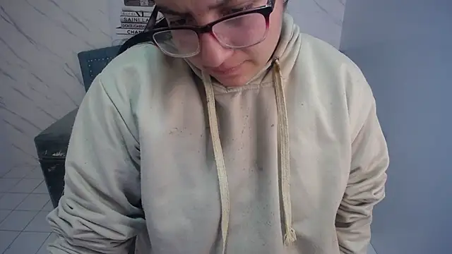 eva smit t online show from 04/19/26, 08:13