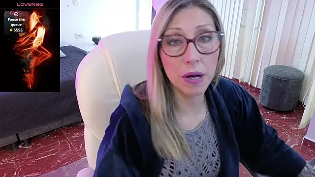 Scarlett 079 online show from 01/19/26, 11:47