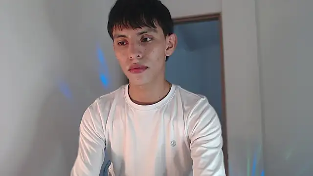 andrew courtzz online show from 03/10/26, 09:31