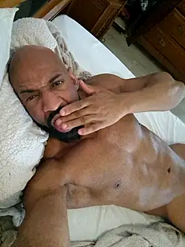 baddblake43 online show from 02/18/26, 12:12