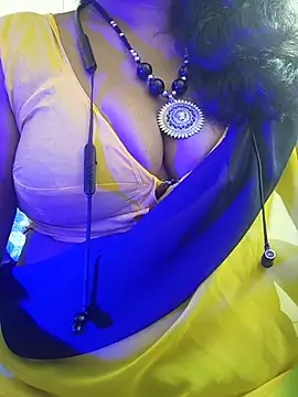 Preeti345 online show from 07/21/26, 06:38