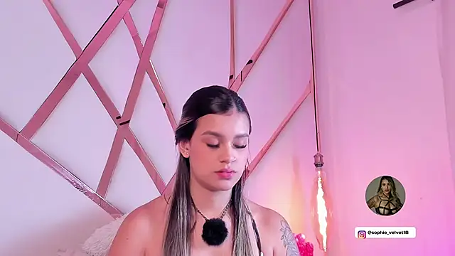 Sophie-velvet online show from 03/11/26, 07:53