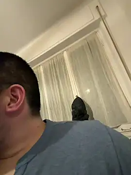 Snapshot of CharlyAlfa22 chatting on 02/02/26, 05:00 CharlyAlfa22 online show from 02/02/26, 05:00