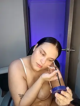 Valeriaa 21 online show from 06/11/26, 06:28
