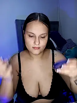 Valeriaa 21 online show from 06/22/26, 07:33