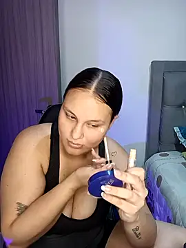 Valeriaa 21 online show from 06/26/26, 10:36