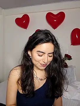 saasha Petit online show from 02/08/26, 10:29