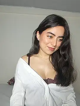 saasha Petit online show from 02/26/26, 10:36