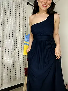 saasha Petit online show from 04/08/26, 11:54