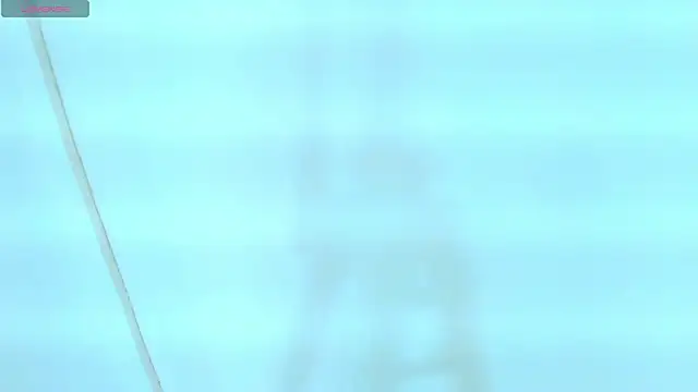 Snapshot of AprillRoss chatting on 01/08/26, 12:40 AprillRoss online show from 01/08/26, 12:40