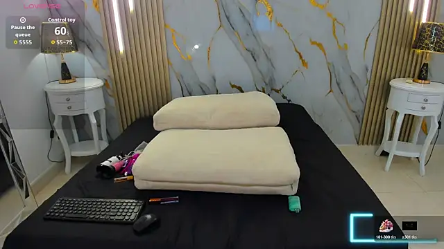 AprillRoss online show from 04/12/26, 12:54