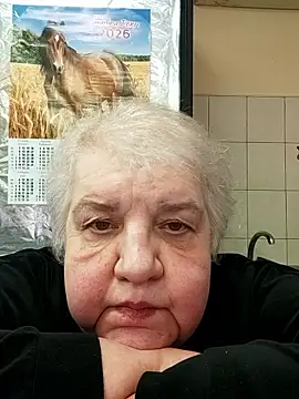 HapinessLovee online show from 01/19/26, 11:36