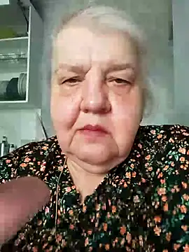 HapinessLovee online show from 04/21/26, 06:31