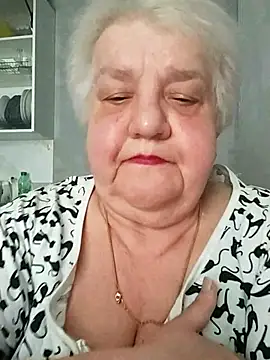 HapinessLovee online show from 05/16/26, 10:36