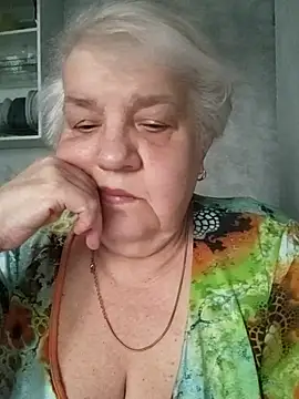 HapinessLovee online show from 06/03/26, 04:34