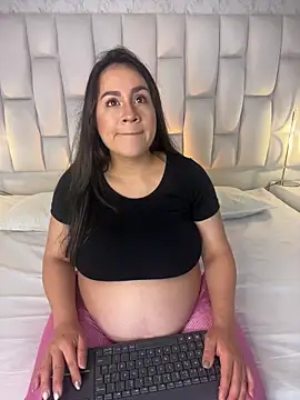 Snapshot of LissaBaker chatting on 02/27/26, 10:15 LissaBaker online show from 02/27/26, 10:15