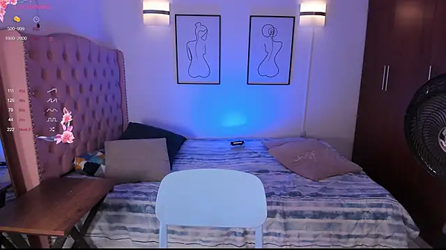 vaalentiino online show from 02/18/26, 07:32