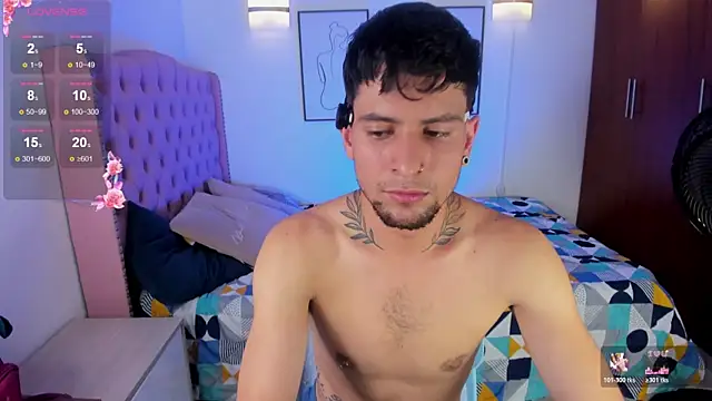 vaalentiino online show from 04/21/26, 07:17