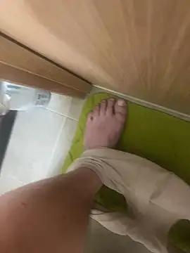 hairylittledic online show from 07/04/26, 10:38