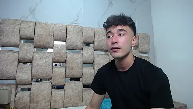 KathyAiden online show from 04/21/26, 04:23