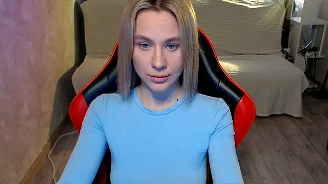 MiaBun1 online show from 04/08/26, 04:12