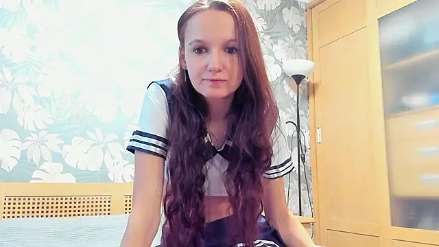 Snapshot of OliviaMuur chatting on 02/03/26, 05:05 OliviaMuur online show from 02/03/26, 05:05