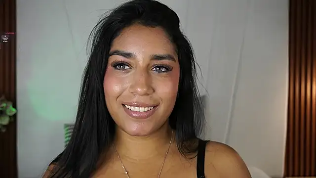 SaraJonesxx online show from 01/11/26, 07:08