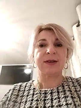 AhlyssaLove1155 online show from 02/13/26, 03:52