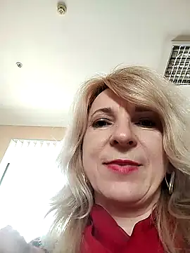 AhlyssaLove1155 online show from 03/12/26, 10:10