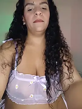 Snapshot of hot_bruntte chatting on 01/14/26, 06:52 hot bruntte online show from 01/14/26, 06:52