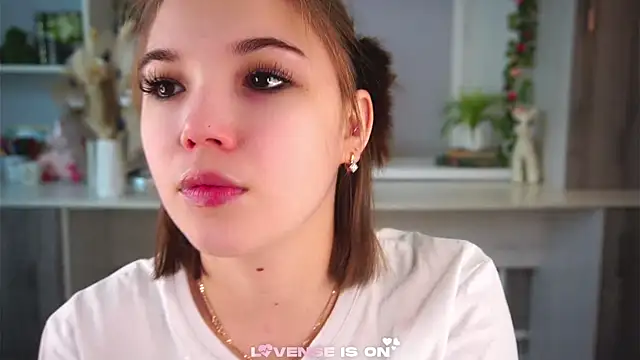 SolBurri online show from 12/22/25, 01:13