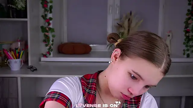 SolBurri online show from 01/18/26, 01:09